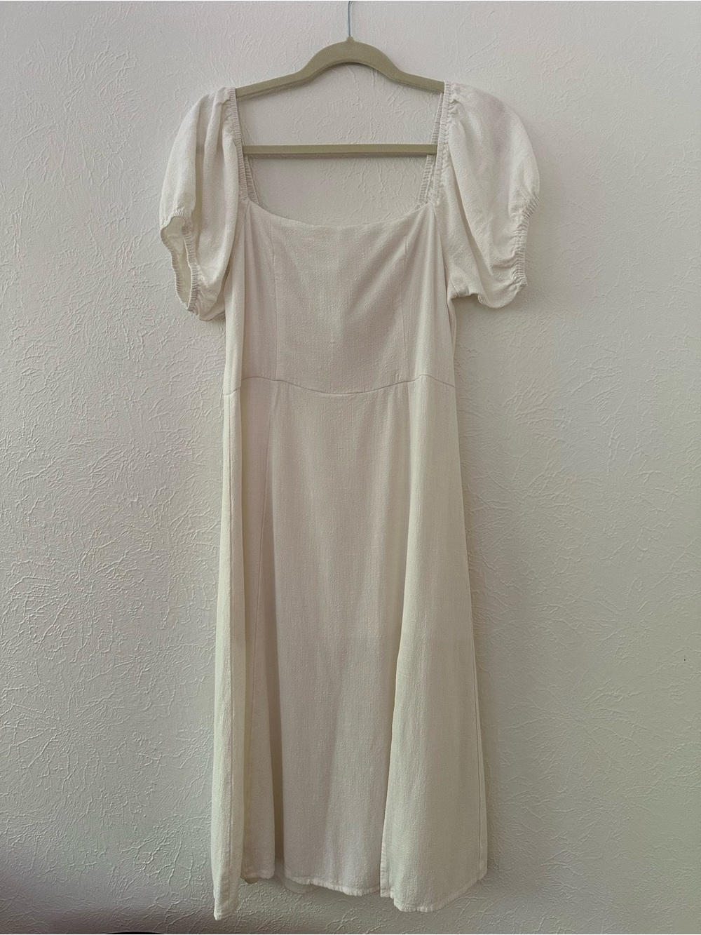 Crescent Cream Puff-Sleeve Midi Dress